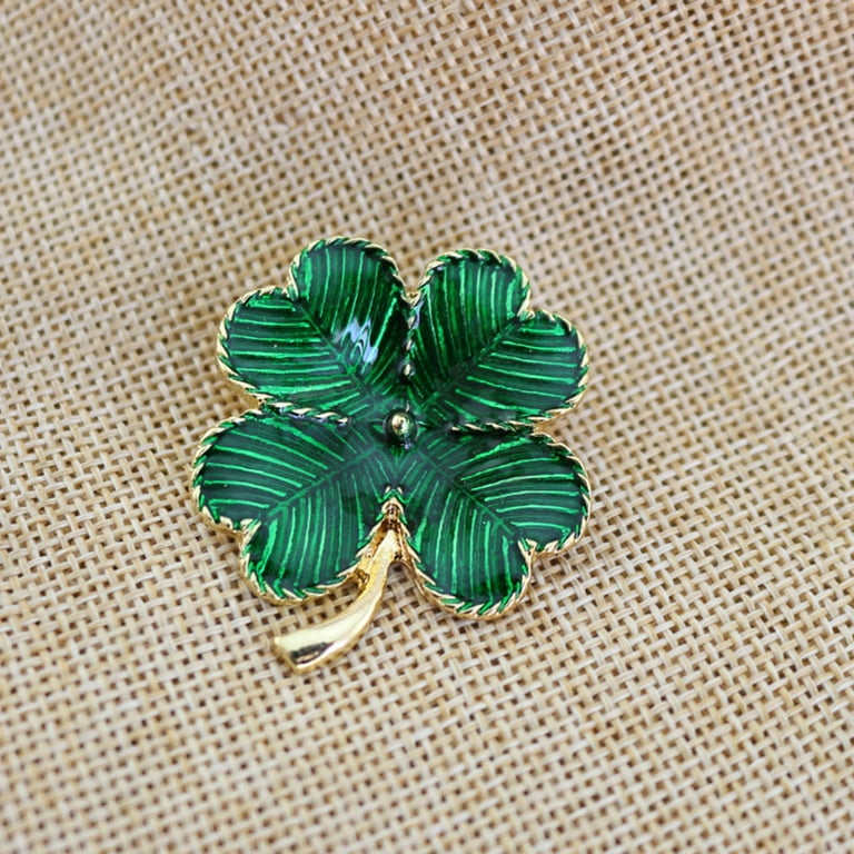 Vintage shamrock deals brooch