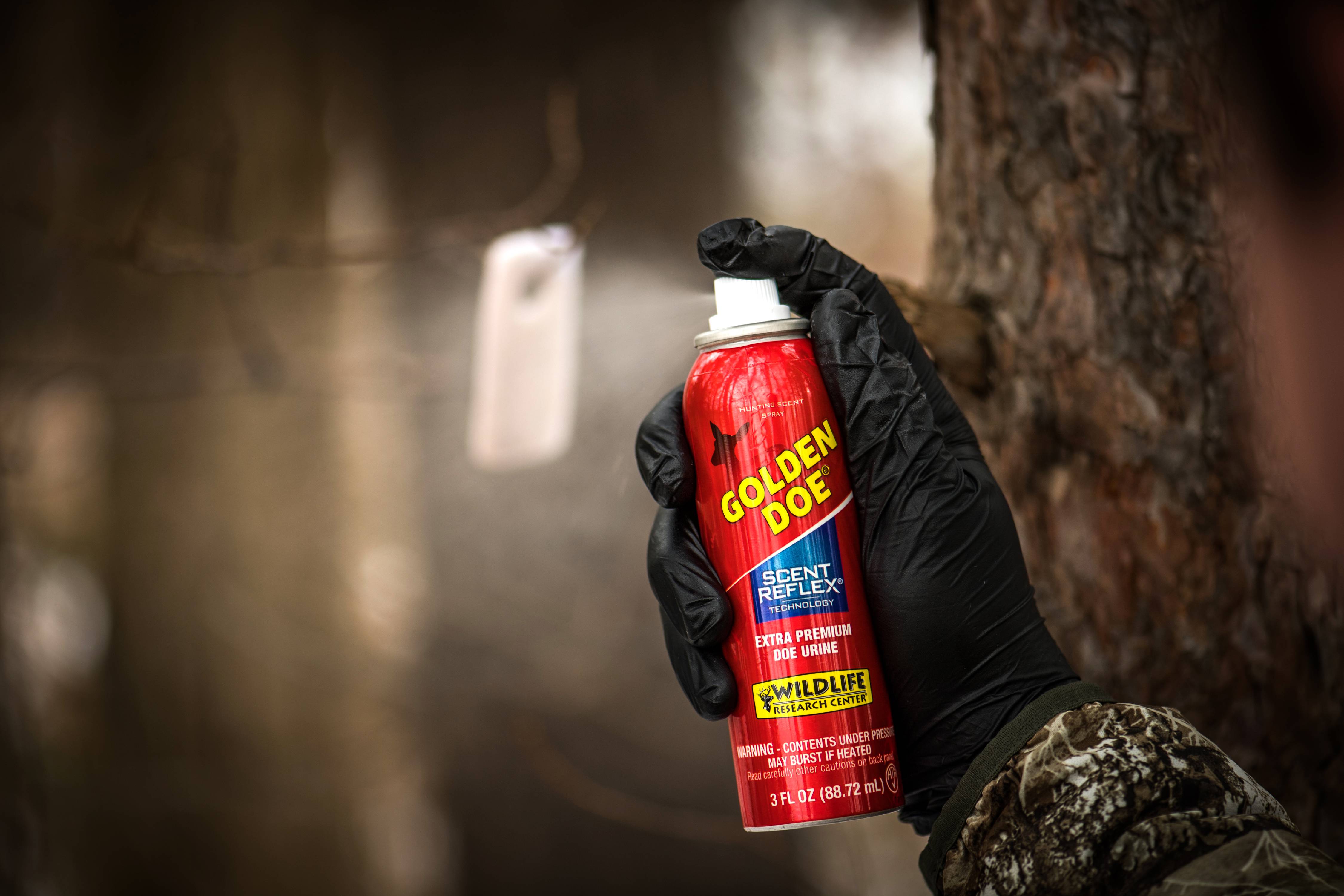 Wildlife Research Center, Golden Doe with Scent Reflex Spray Can 3 oz doe urine scent