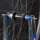 thumbnail image 4 of Adaptador de eje pasante para rueda de bicicleta, soporte de reparación para buje de 12/15/20mm, 4 of 7