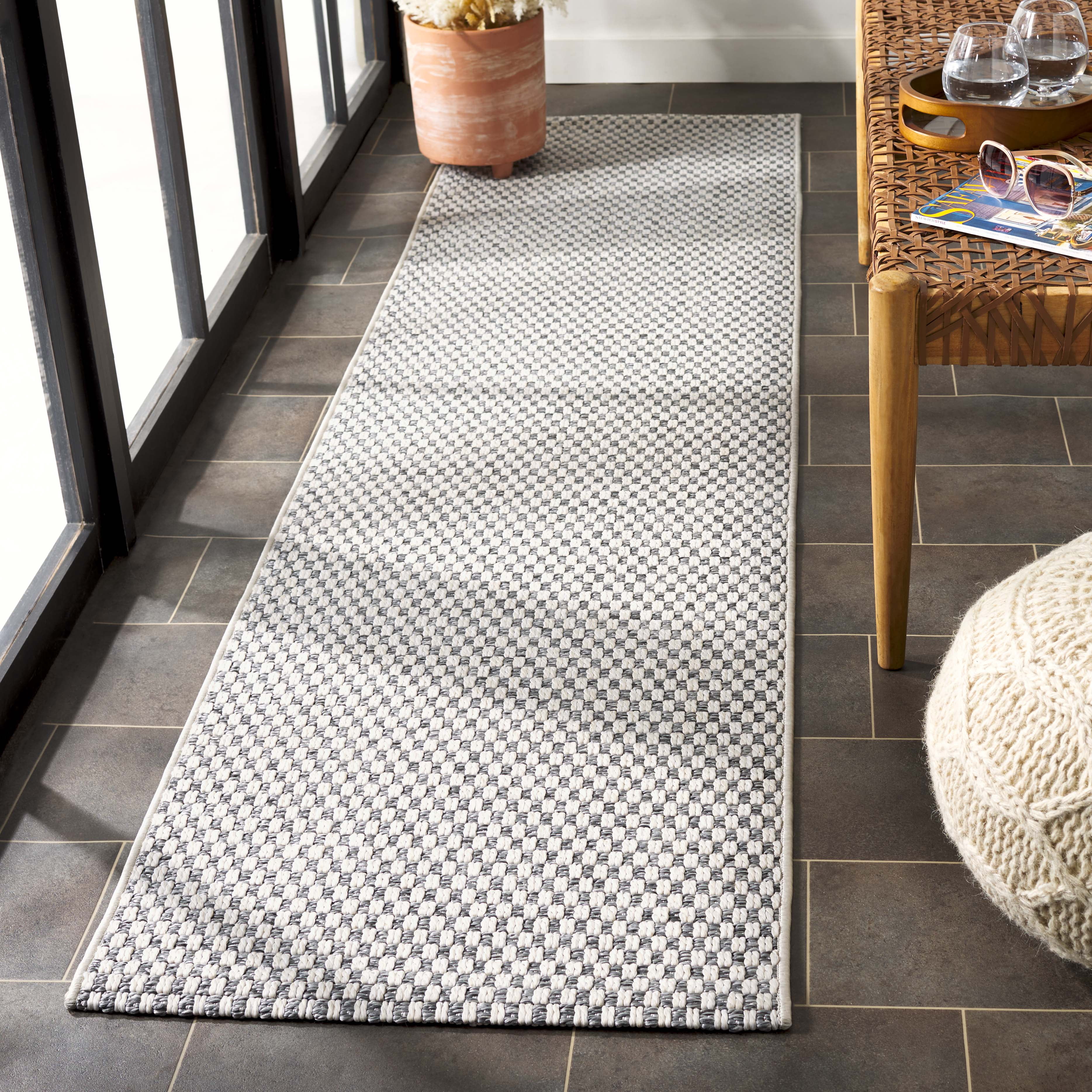 SAFAVIEH Sisal All-Weather Delroy Solid Indoor/Outdoor Runner Rug, Grey/Ivory, 2'2" x 8'