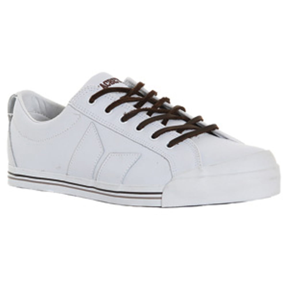 macbeth white shoes