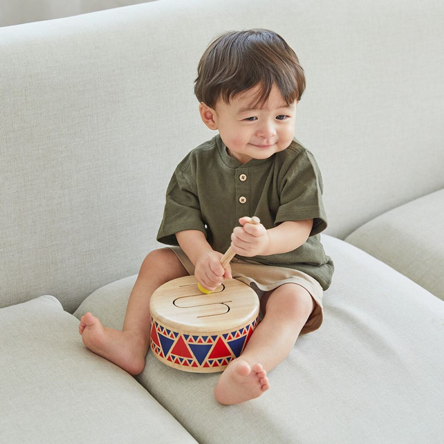 PlanToys® Solid Drum Wooden Musical Toy for Toddlers | Pretend Play Instrument for Kids | Eco-Friendly Percussion Toy for Coordination, Creativity & Early Learning Development