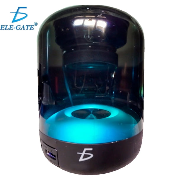 Bonita Bocina Bluetooth Inalámbrica Transparente Luces Led RGB