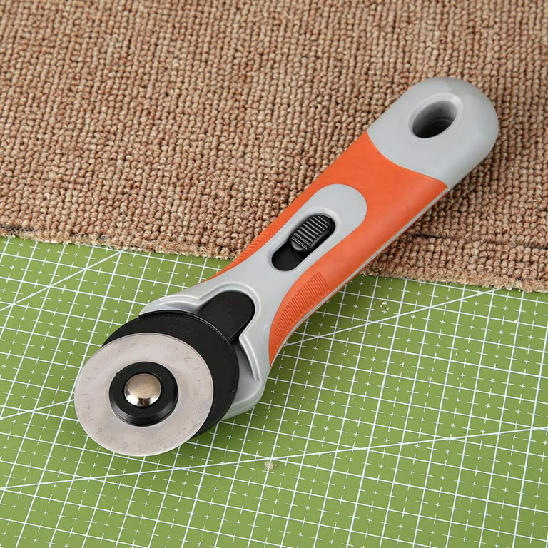 Broco Fabric Roller Cutters, 45mm Roller Wheel Round Knife Tailor Cutter  Sewing Quilting Fabric Cutting Craft Tool : : Home & Kitchen