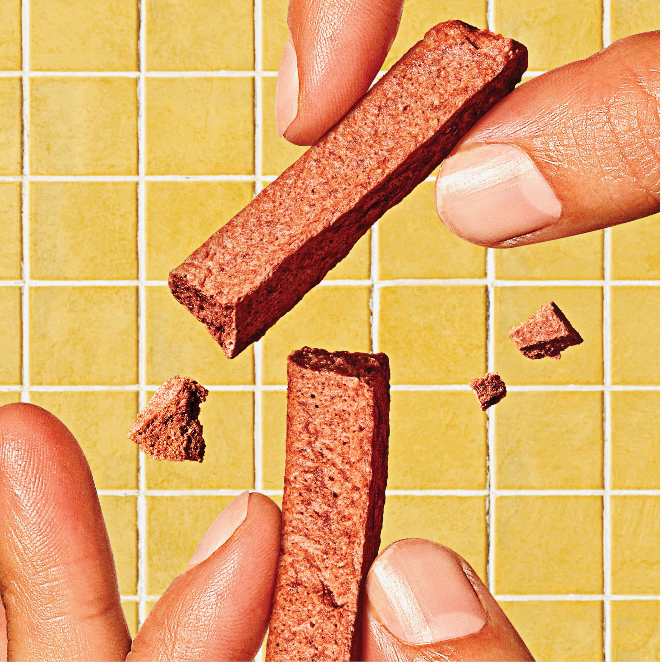 Kencko Chocolate Strawberry Snaps, Superfood Fruit Straws, 1 oz Bag