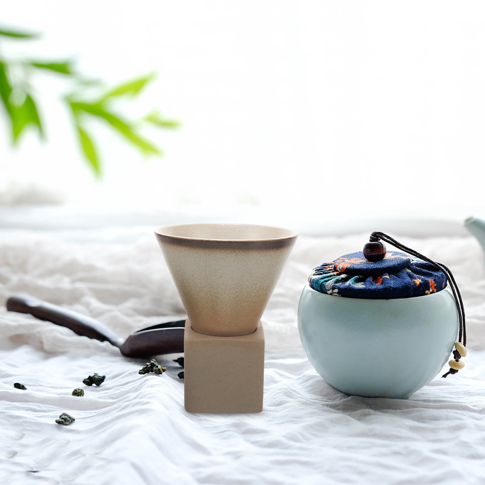 White Ceramic Coffee Mug Funnel Shape Cappuccino Cup Stoneware Latte Art Espresso Beverage Cup Retro Style Office Use