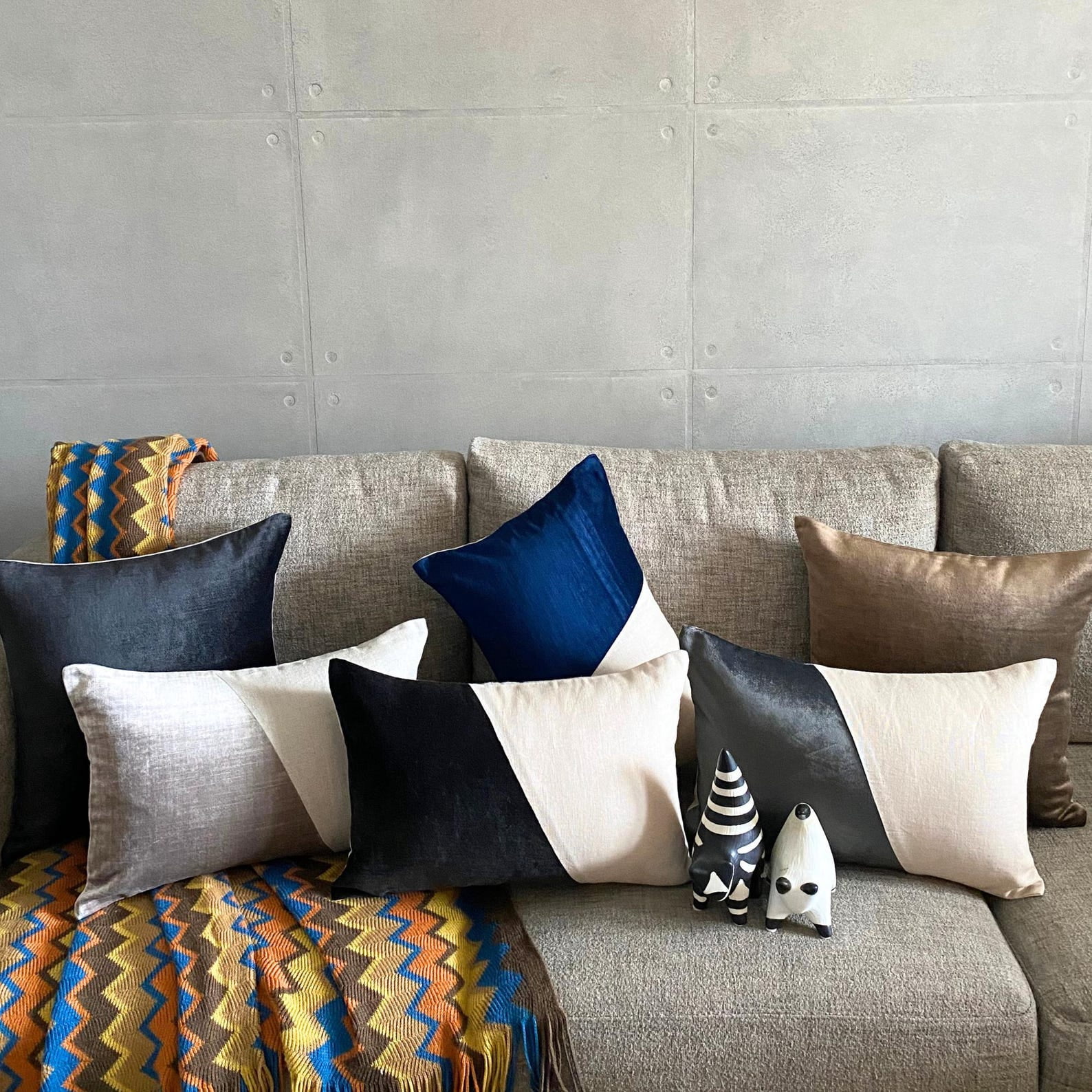 The HomeCentric Decorative Blue Pack of 2, 12"x20" (30x50 cm) Lumbar Pillow Cover, Velvet & Linen Solid Color Block Oblong Pillow, Patchwork Pattern Modern Style - Velutinous Blue