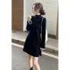 thumbnail image 1 of Vestidos plisados de ganchillo para mujer, Mini vestido corto negro extremo de punto para mujer, ropa de cuello alto, moda coreana para primavera y otoño 2025, 1 of 7