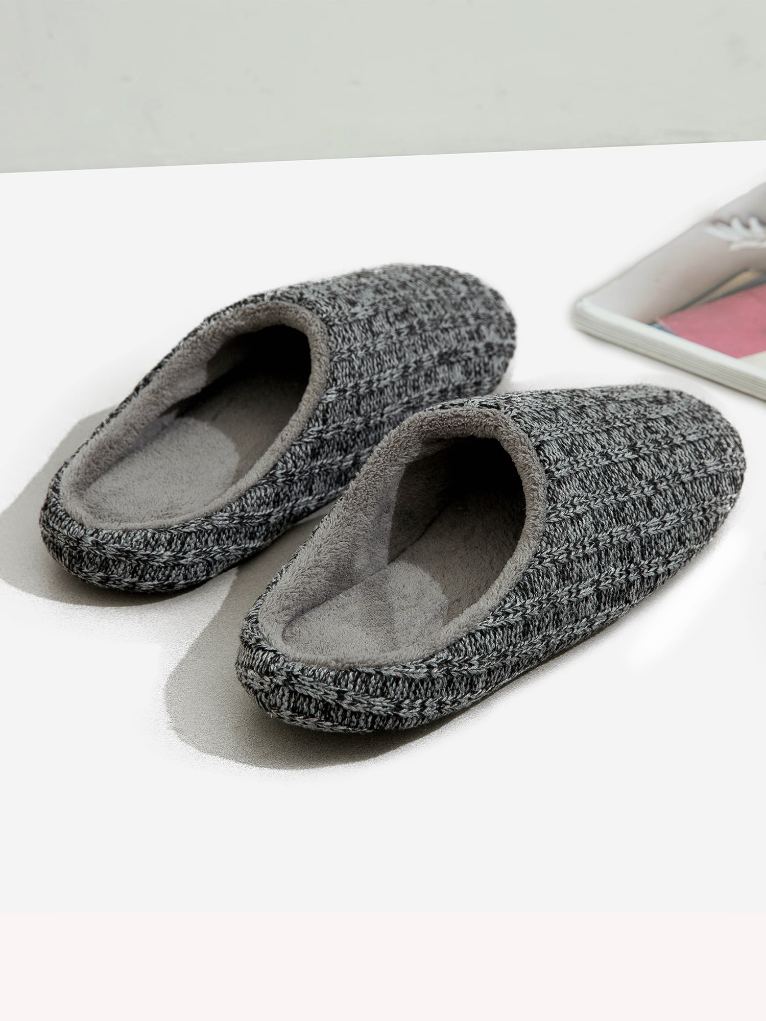 fashionable slippers mens