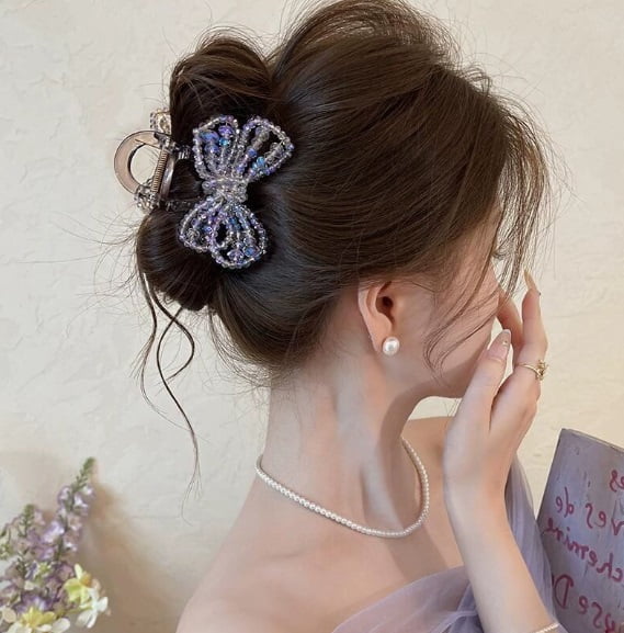 Blue Bow-Shaped Shark Clip - Strong Grip Hair Claw for All Hair Types, Elegant Design for Daily Use, Work, and Date Night