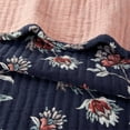 thumbnail image 3 of Mainstays 100% Cotton Matelassé Quilt, Full/Queen, Reversible, Navy Floral, 3 of 8