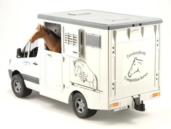 bruder horse transporter