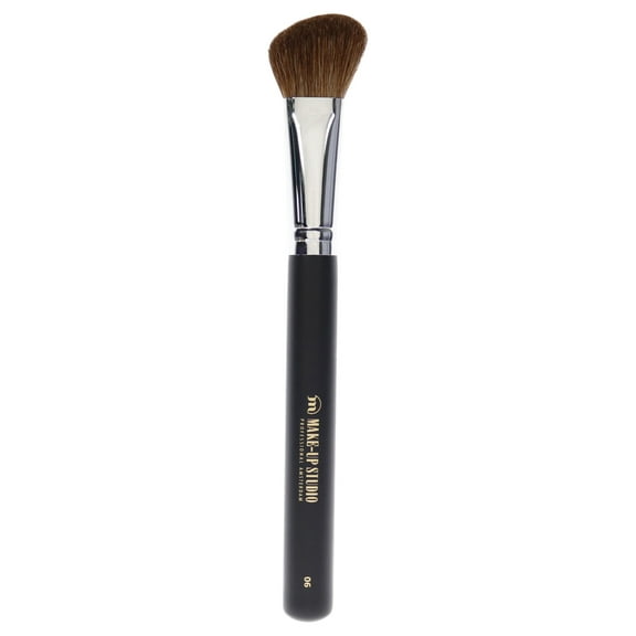 Make-Up Studio Blusher Shaper Brush, Round Makeup Brush, No. 06, 1 pc