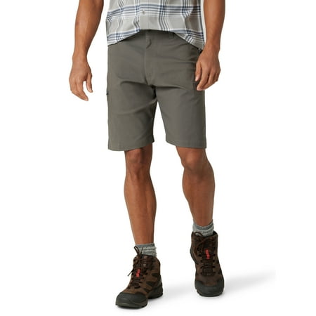 Wrangler® Men's and Big Men's Outdoor Performance Zip Cargo Short with UPF 50+, Sizes 30-48