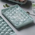 thumbnail image 2 of Molde para cubitos de hielo de plástico: molde flexible para hacer cubitos de hielo con tapa para el hogar, 2 of 8