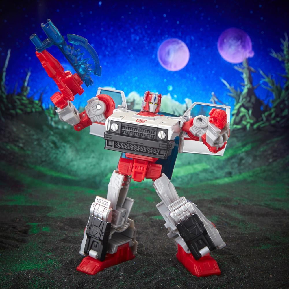 Transformers: Legacy Evolution Crosscut Kids Toy Action Figure for Boys and Girls Ages 8 9 10 11 12 and Up (5.5”)