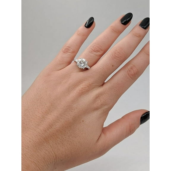 SOLITAIRE JEWELS 3.00Ct Round Brilliant Moissanite Diamond Engagement Ring 10K White Gold With Side Tapered Moissanite