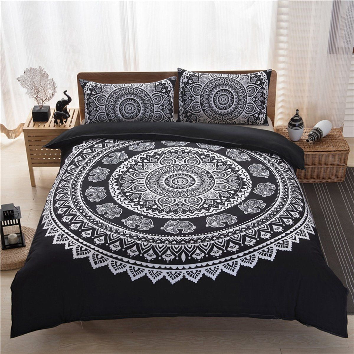 image: Meigar King Bedding Comforter Set, Bohemian Indian Mandala Hippie Duvet Quilt Cover with Pillow Case Bedding Set