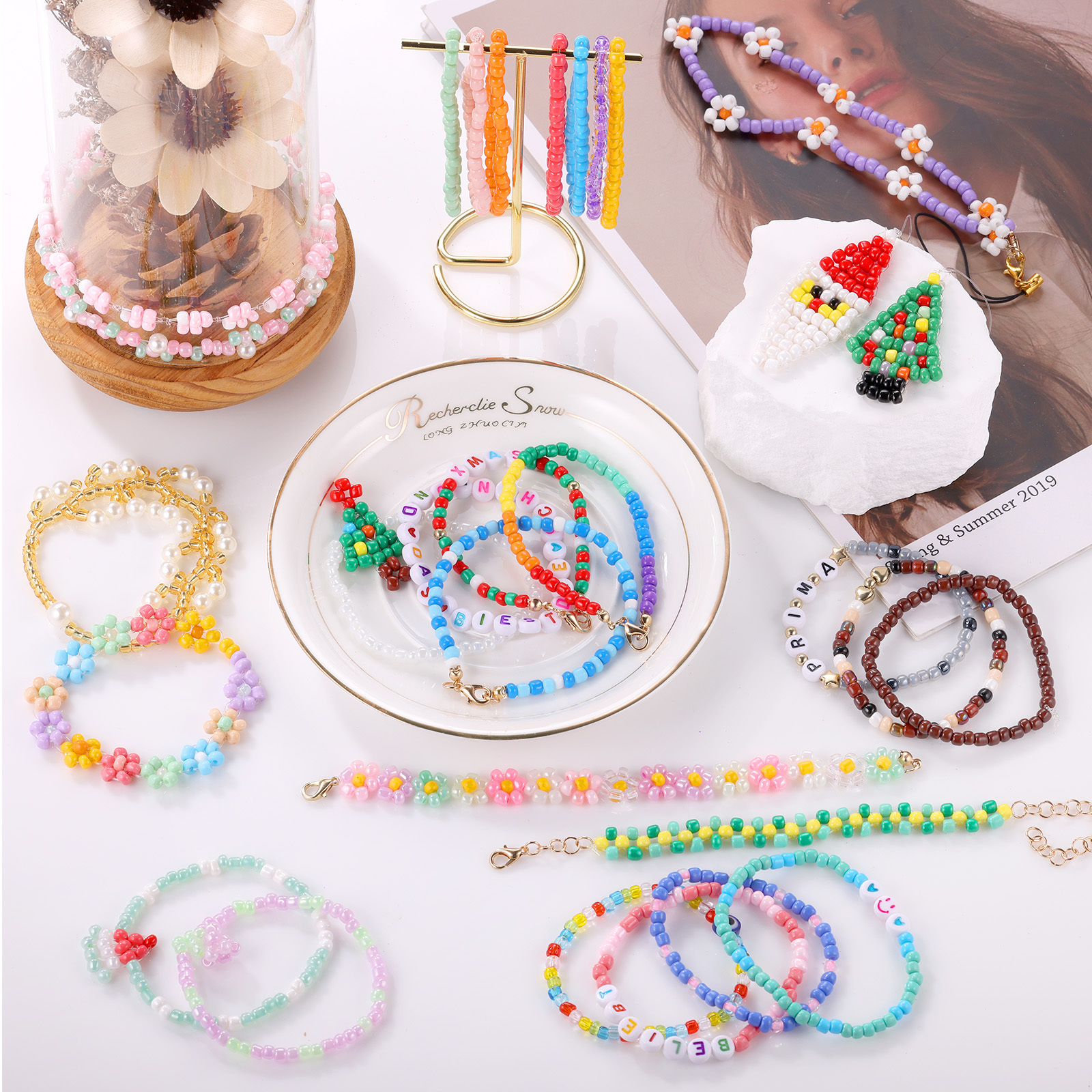 Funtopia Glass Seed Beads for Jewelry Making Kit, 60 Colors 21600 Pcs+  Bracelet Making Kit, Friendship Bracelets Kit with Letter Beads for DIY,  Art