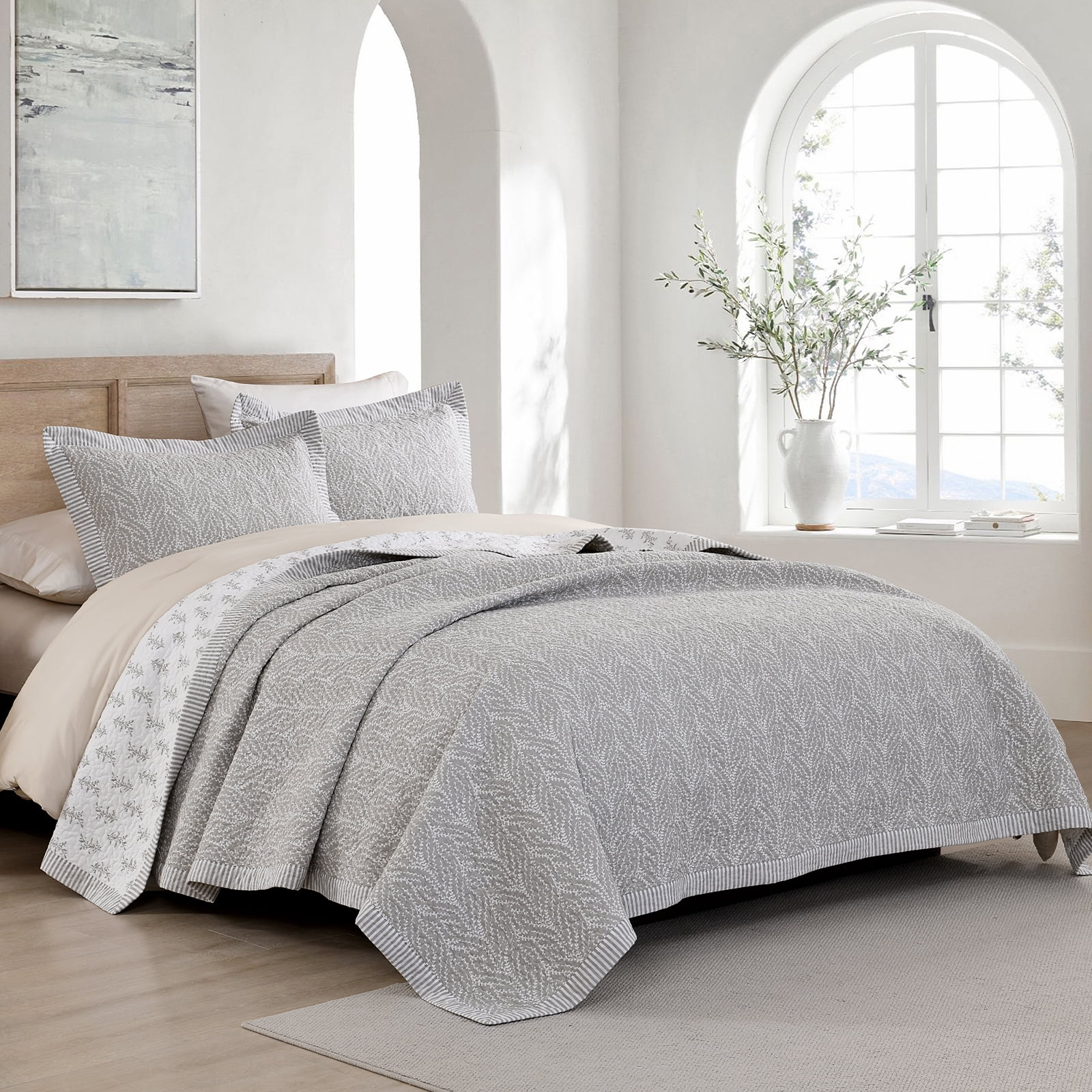 PANGUSHAN 100% Cotton King Quilt Set, Farmhouse King Size Quilt Bedding Set Bedspreads, Reversible Botanical Patterns Quilted Lightweight Comforter, Gray/White Bed Spread for King Bed