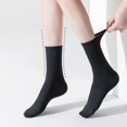 thumbnail image 4 of Calcetines tobilleros para hombre y mujer, ropa de dormir deportiva japonesa, Sexy, a la moda, elástica hasta el muslo, informal, color liso, 4 of 4