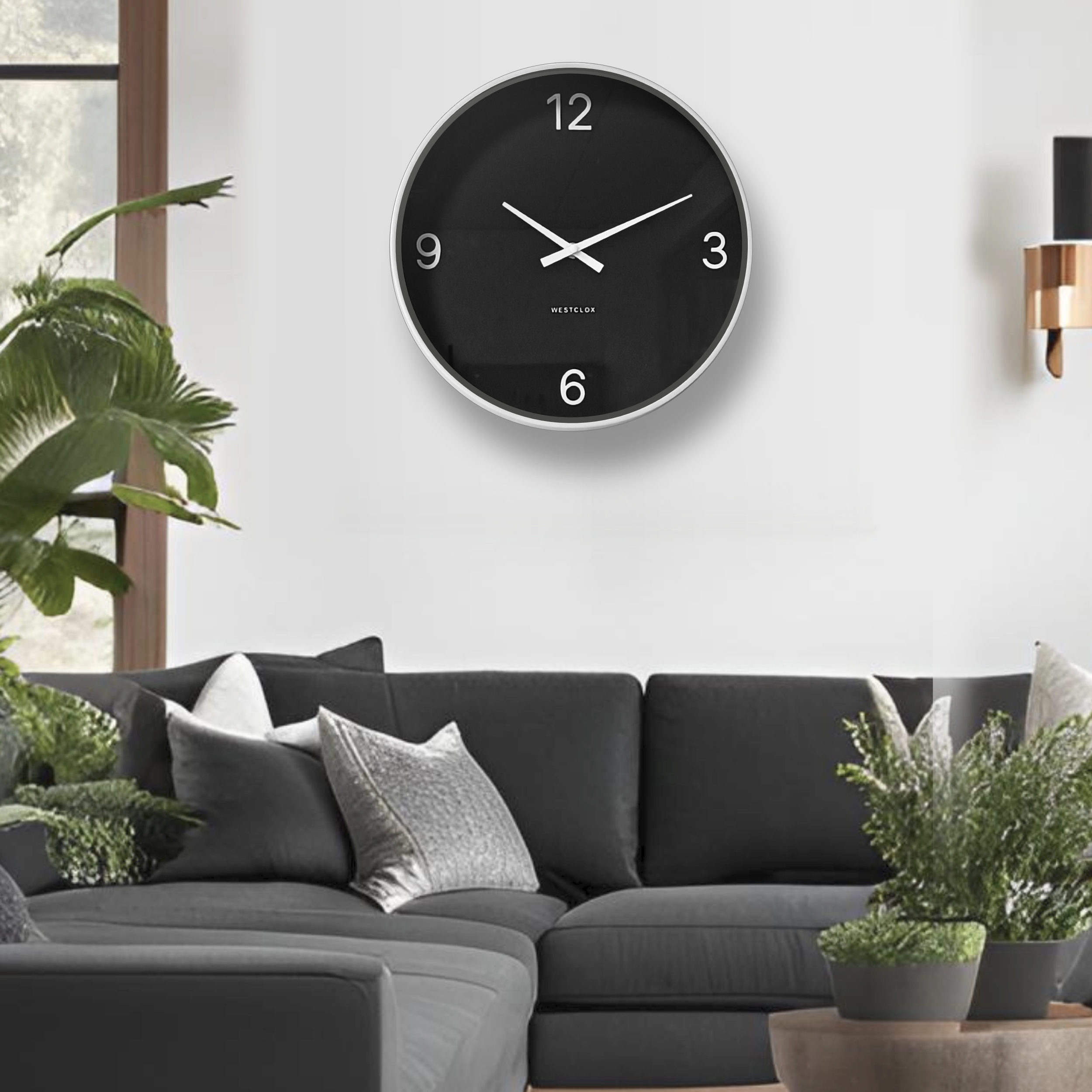 12" MODERN B&W WALL CLOCK