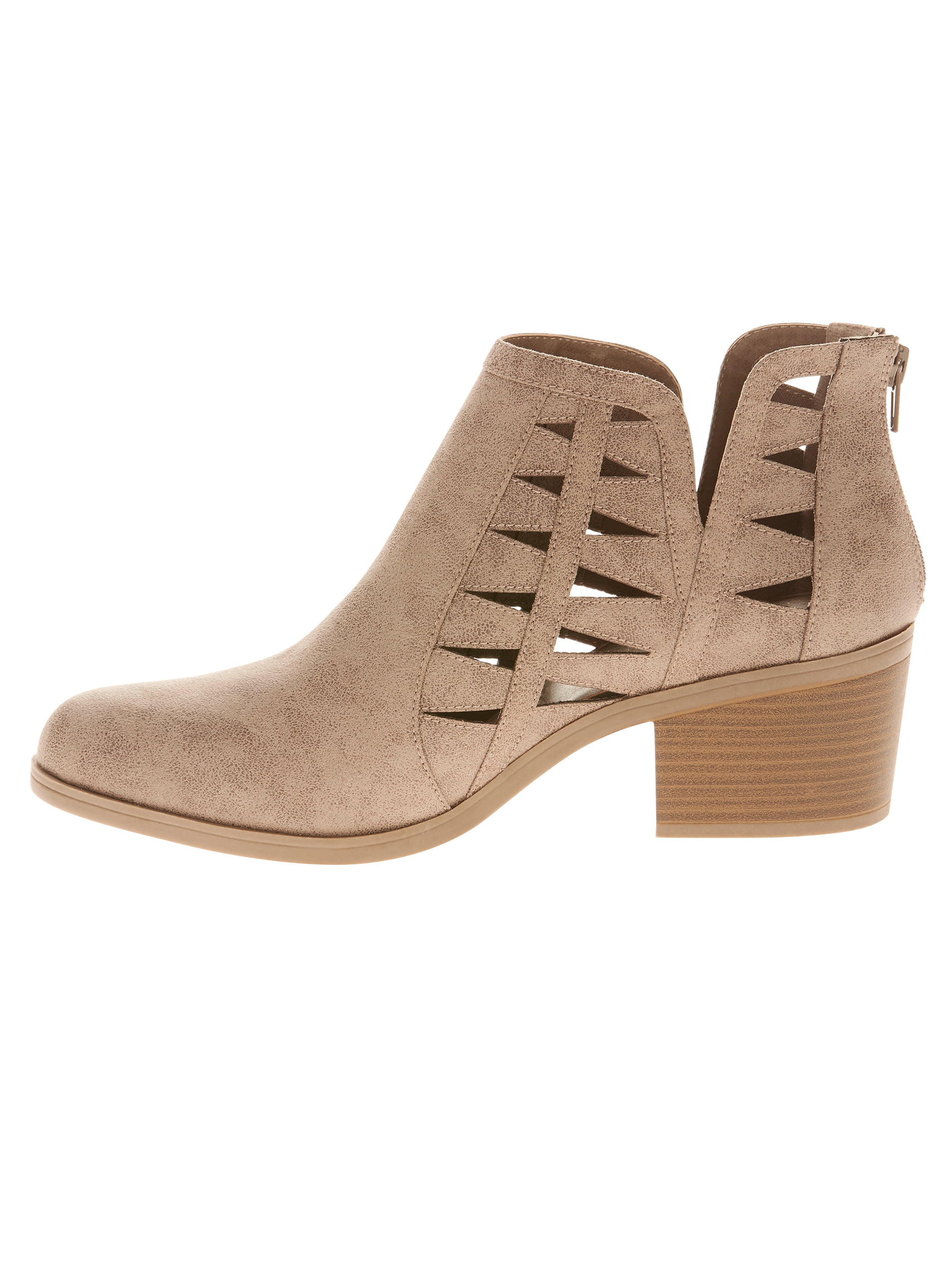 Time and Tru Women's Bootie 