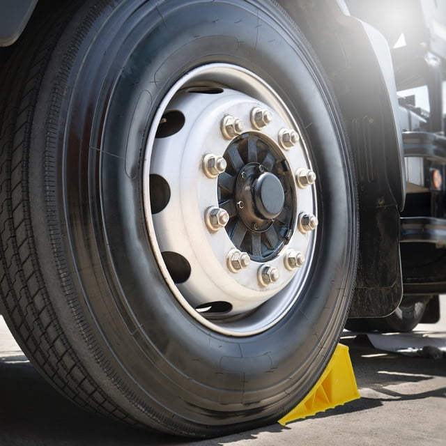 BEADCEST 1 Pair Plastic Travel Trailer Blocks for Vehicle Stabilization Trucks Outdoor Use