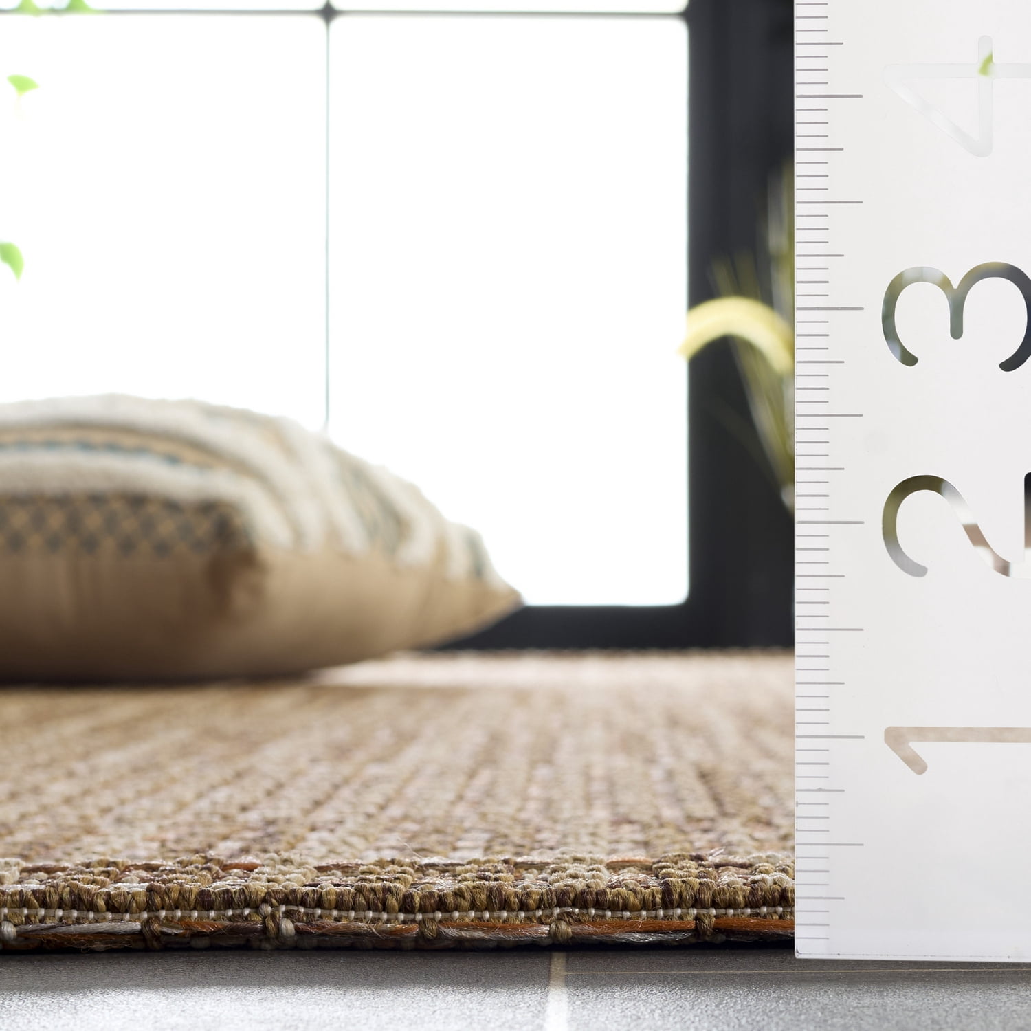 SAFAVIEH Sisal All-Weather Austen Geometric Indoor/Outdoor Area Rug, Natural/Brown, 5'3" x 7'6"