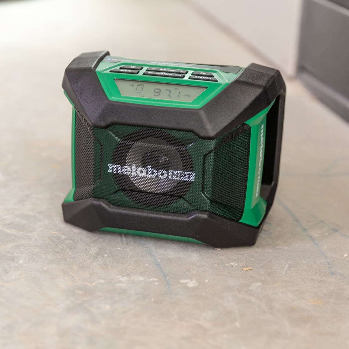 Metabo HPT 18V Cordless Bluetooth Radio Tool Only, UR18DAQ4
