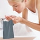 thumbnail image 1 of Toalla facial de algodón gruesa para adultos, suave, absorbente, de pelo largo, agradable para la piel, suave y de limpieza facial | Paño de limpieza multiusos para uso doméstico y de viaje, 1 of 5
