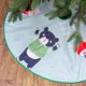 thumbnail image 4 of Adornos navideños de 36 pulgadas con estampado creativo de dibujos animados para rodear el árbol de Navidad, falda decorativa para el fondo del árbol de Navidad (estilo 1), 4 of 4