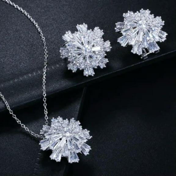 Silver Plated Snowflake CZ Austrian Crystal Women Necklace Earrings Jewelry Set