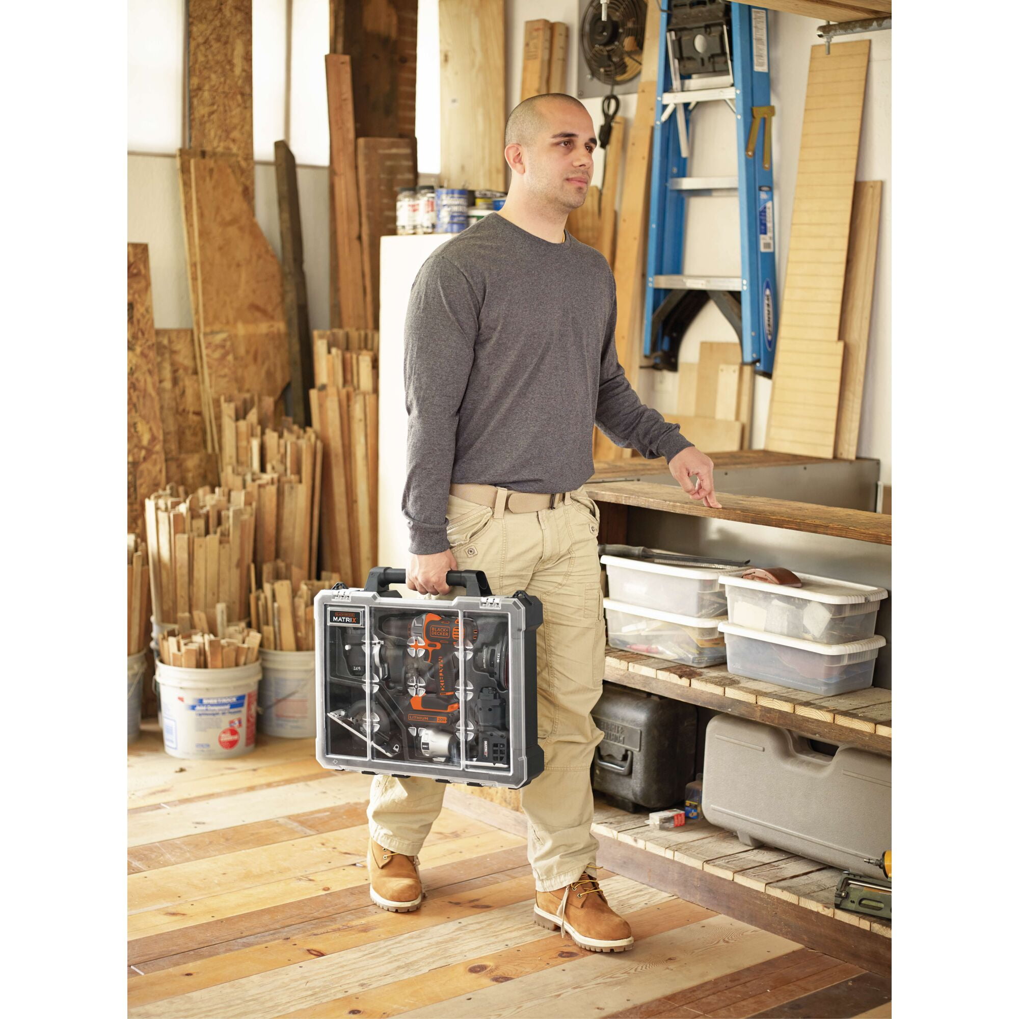 BLACK+DECKER Tool Tote Bag For Matrix System, Wide-Mouth, 21-Inch (BDCMTSB)