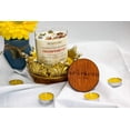 thumbnail image 2 of Velas Aromáticas Fuwu Manzana Con Canela Cuarzos Naturales Hechas a Mano, 2 of 5