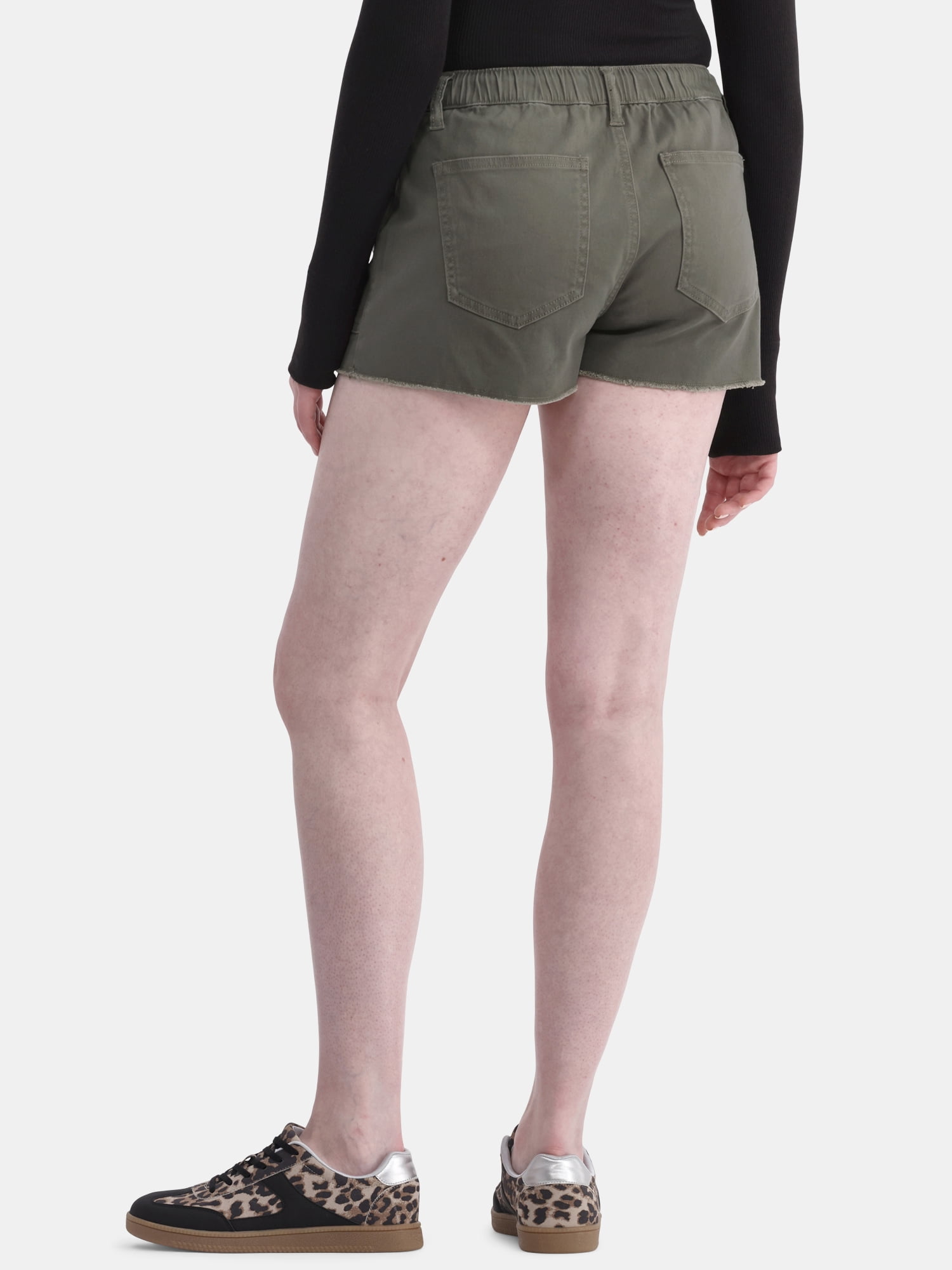 No Boundaries Drawstring Utility Shorts with Porkchop Pockets, 2" Inseam, Women's