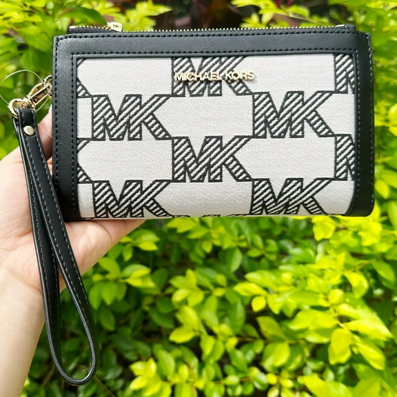 Michael Kors Jet Set Travel Large Double Zip Wallet Graphic Logo MK Beige Black