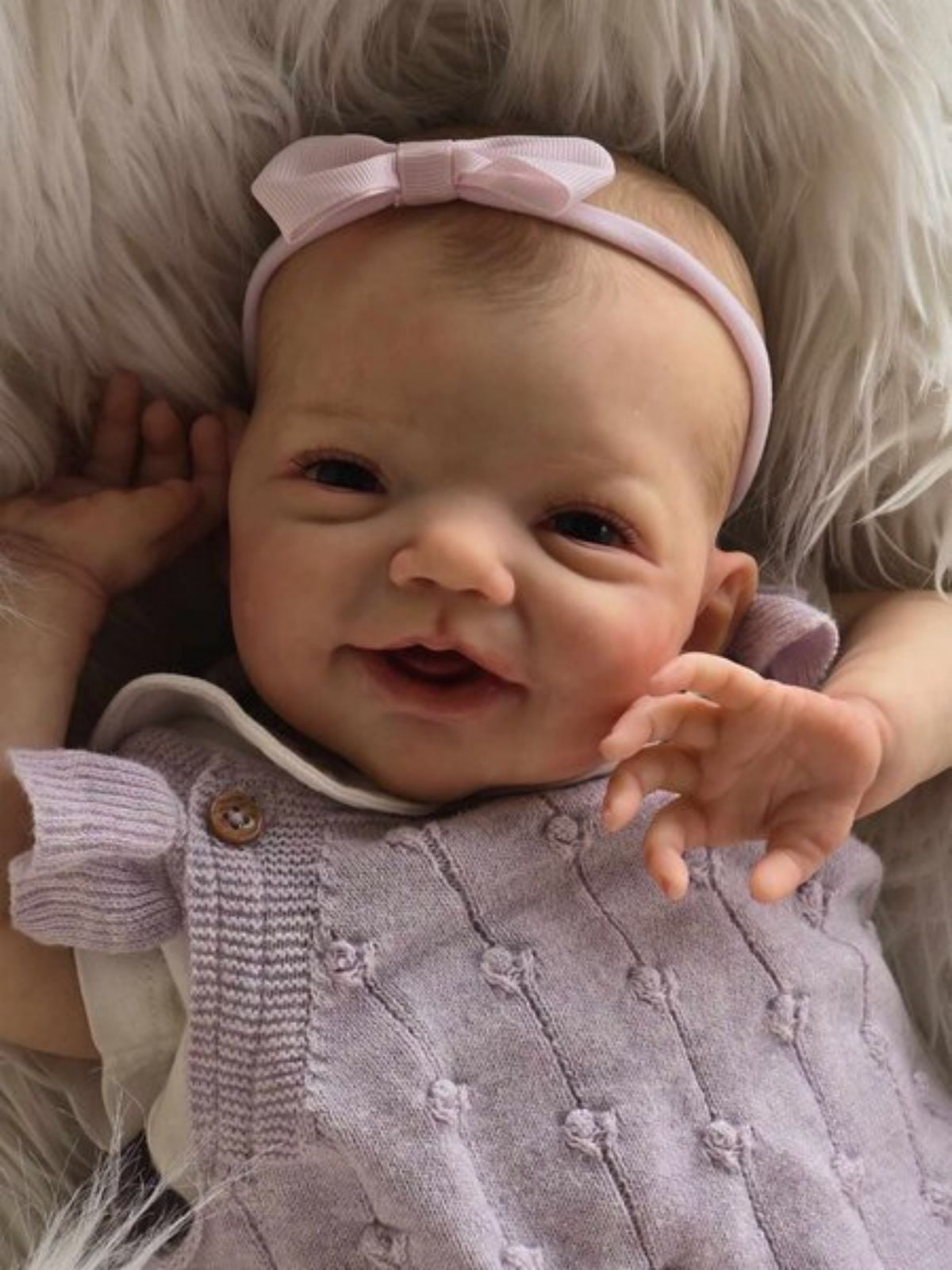 Lifelike 20 inch Reborn Baby Dolls - Realistic Newborn Baby Doll Girl Real Life Baby Dolls with Clothes and  Accessories Gift for Kids Age 3+