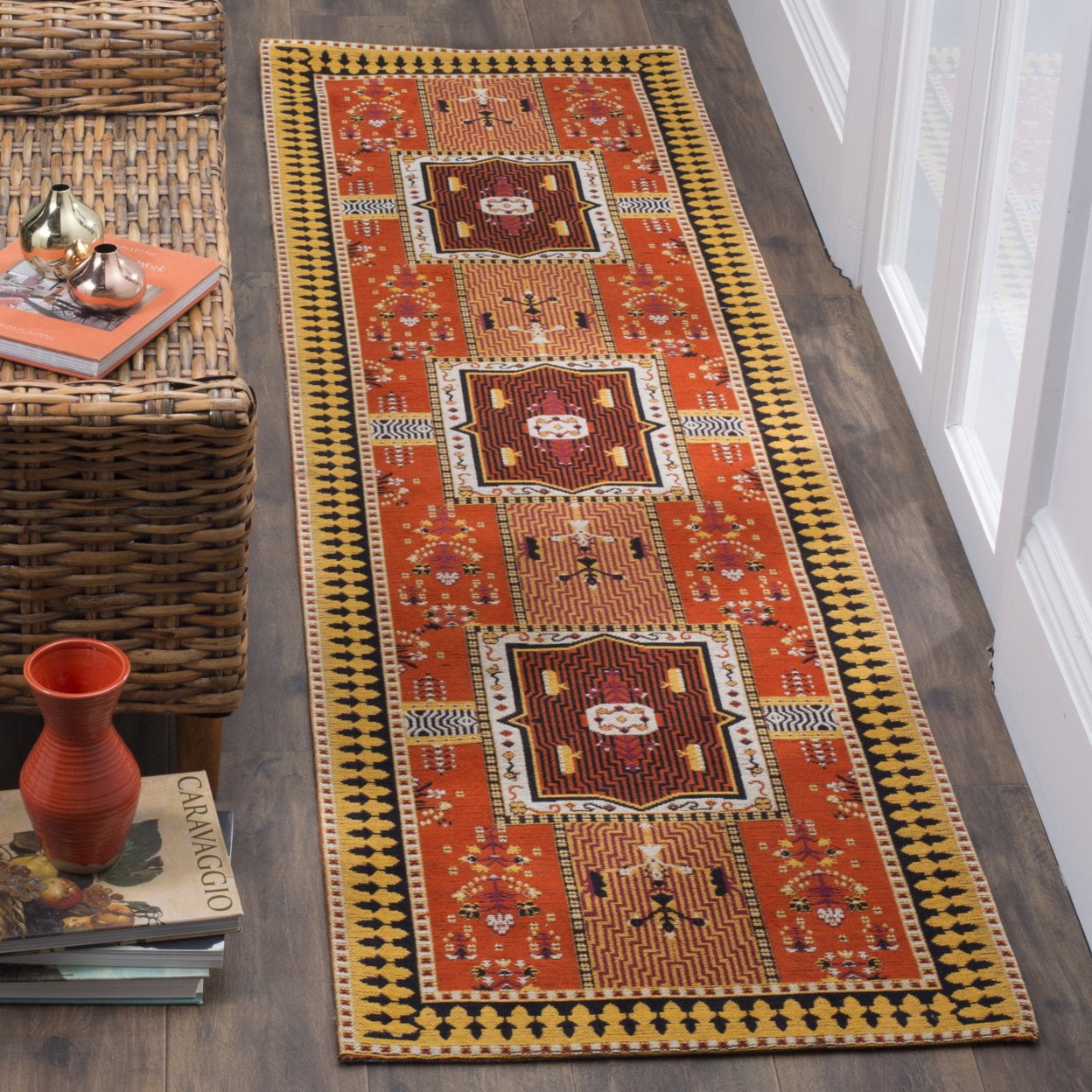 SAFAVIEH Classic Vintage Seanna Geometric Bordered Cotton Area Rug, Orange/Gold, 4' x 6'
