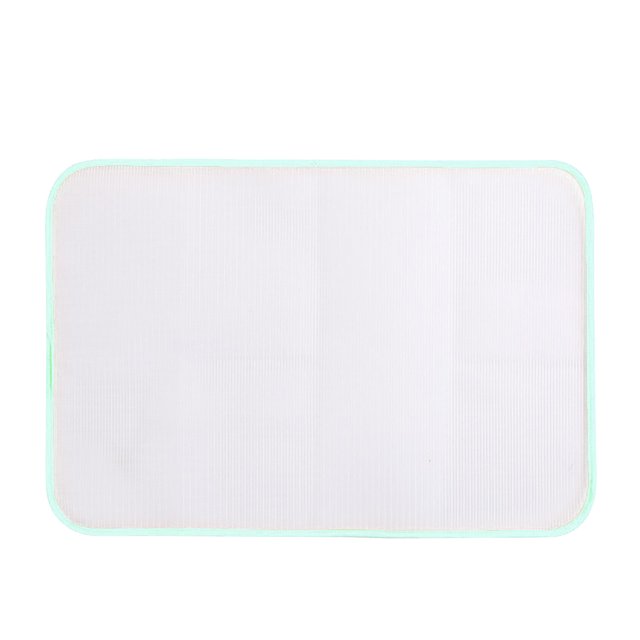 High-Temperature Ironing Mat with Heat Insulation Mesh, 30x50cm Reusable Protective Pad for Clothes/Home Use, Prevents Burns on Surfaces