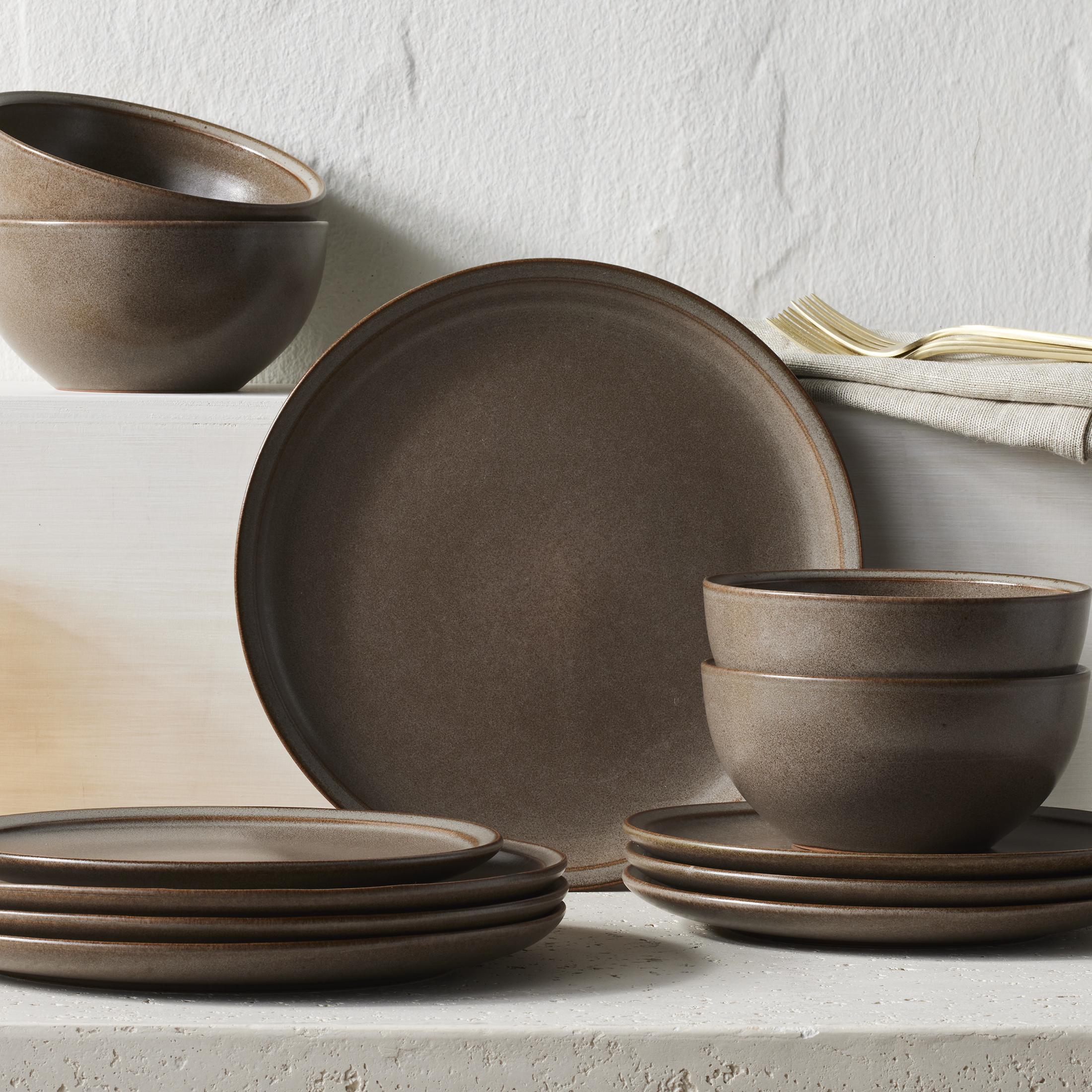 Better Homes & Gardens Banks Brown 12-Piece Stoneware Set photo 8