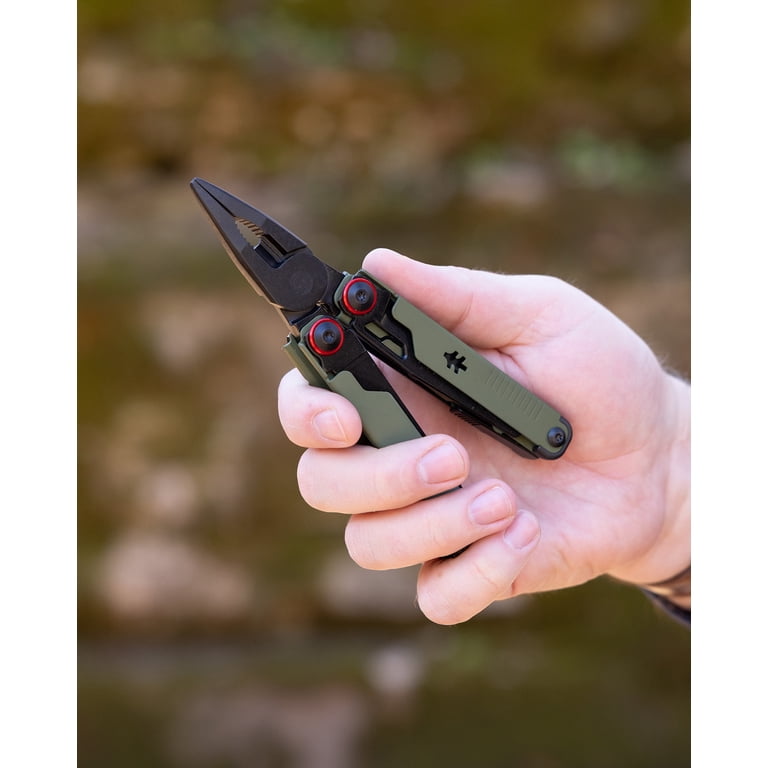 Swiss Tech 17 in 1 Multitool Knife with AUS 8 Steel Blade Scissors