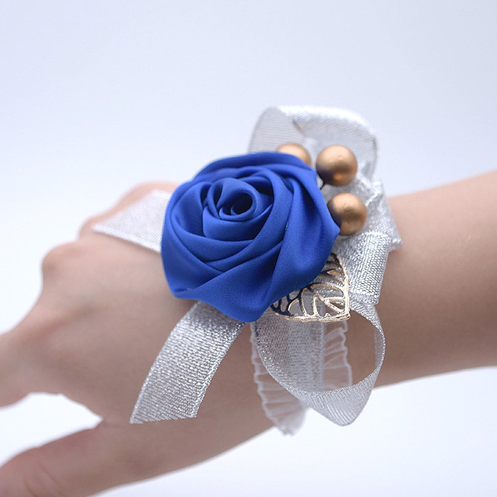 bridesmaid hand accessories