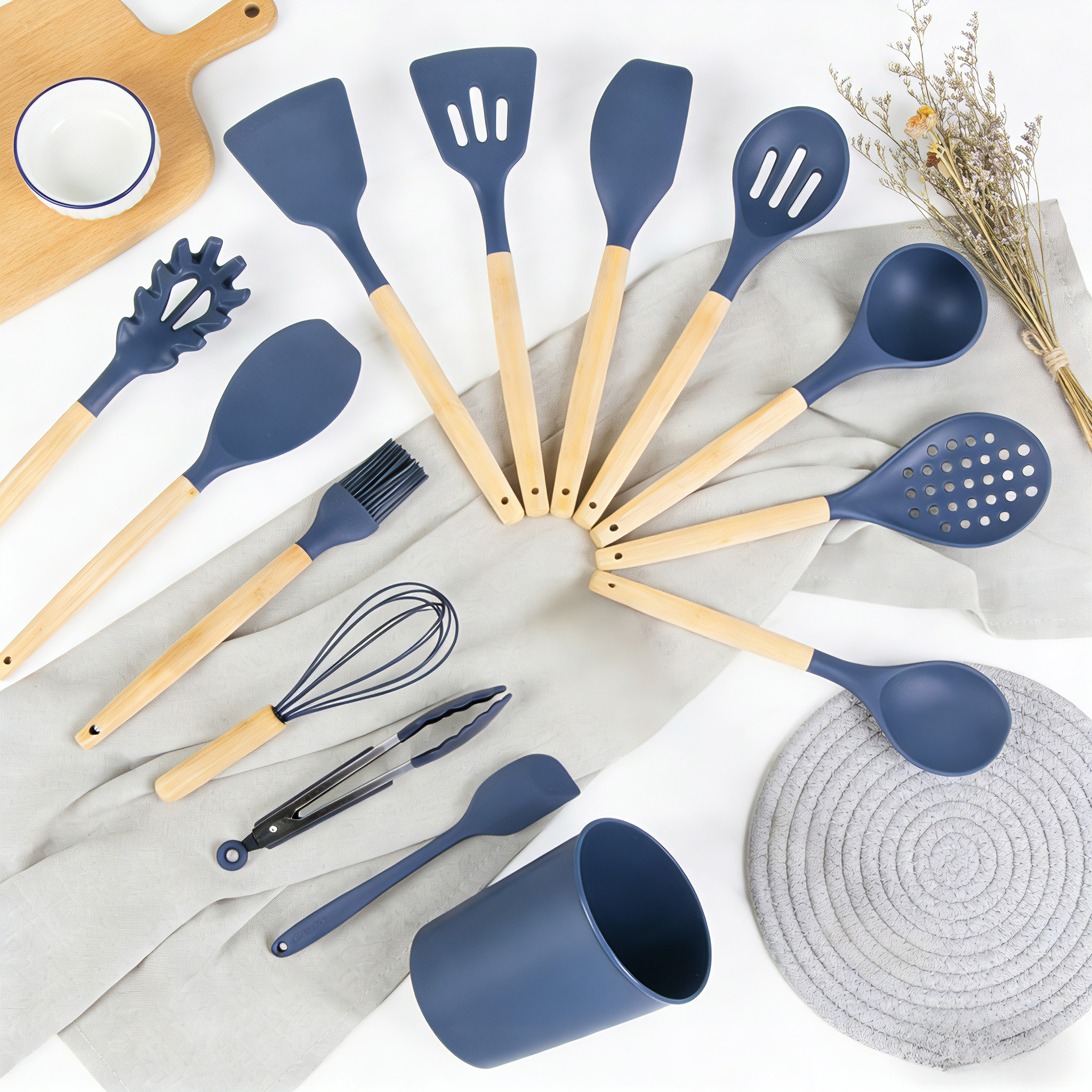 Mainstays Bamboo and Silicone Kitchen Utensil Set, 14 Piece photo 3