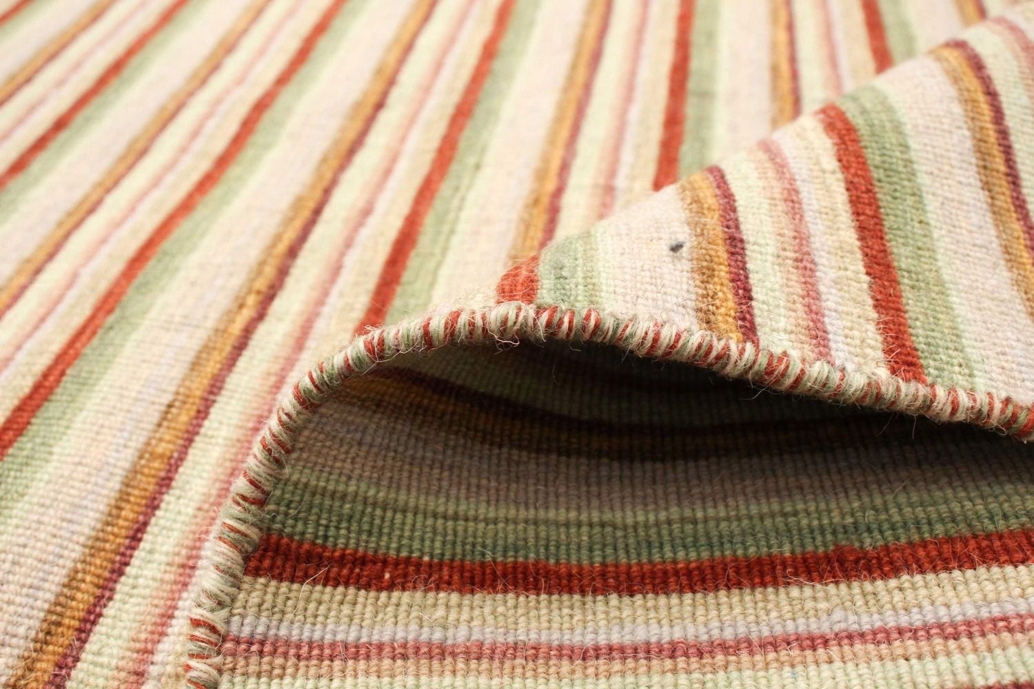 ECARPETGALLERY Tapis Fait à la Main pour Salon, Salle à Manger et Chambre à Coucher Rayé Collection Manhattan 5'1" x 6'11" en Ivoire