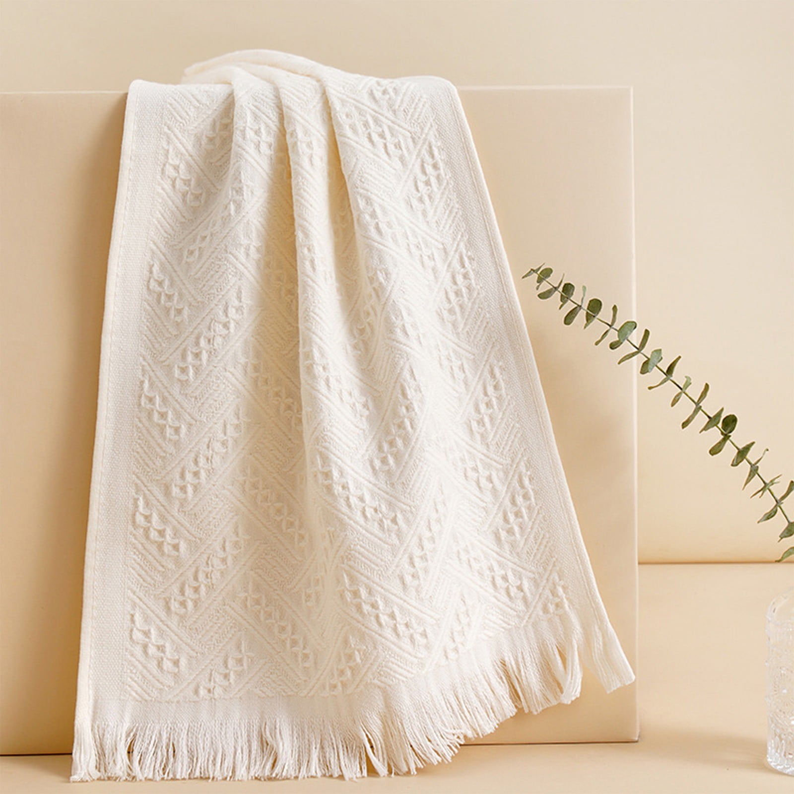 8 Pack Fringed Guest Towel Gift Set, Wedding Bridesmaid Favor, Personalized Hand Towel with Tassel, Decorative Cotton Towel for Home Decor, Practical Welcome Gift for Party Hostess