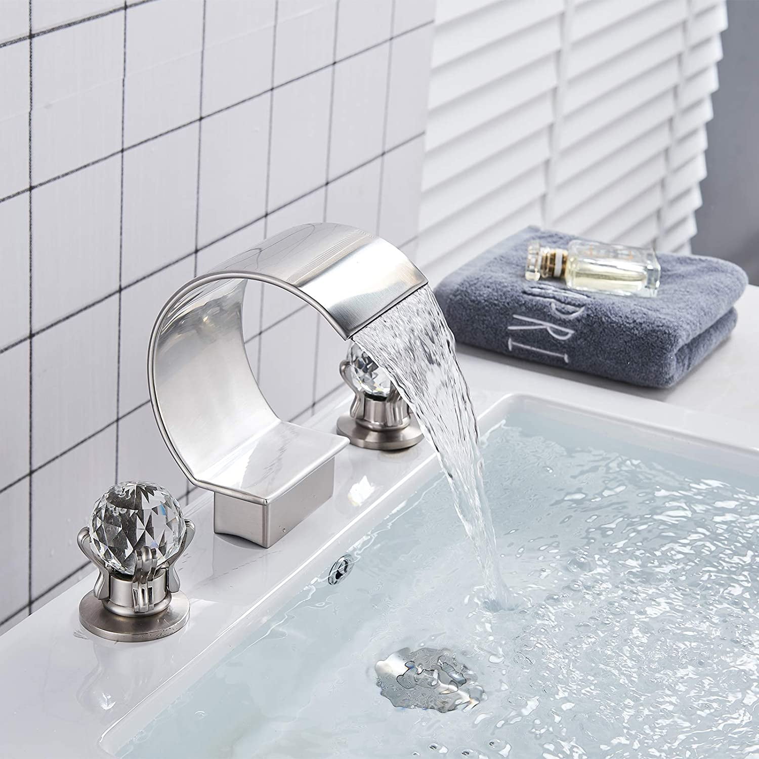 8" Widespread Bathroom Sink Faucet 3 Hole Waterfall Vanity Basin Mixer 2 Handle 