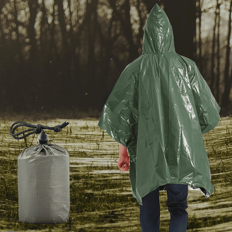 Emergency Rain Poncho, Blanket Poncho All Weather Proof Outdoor Survival Gear Retains Up To 90% of Body Heat (Green) -