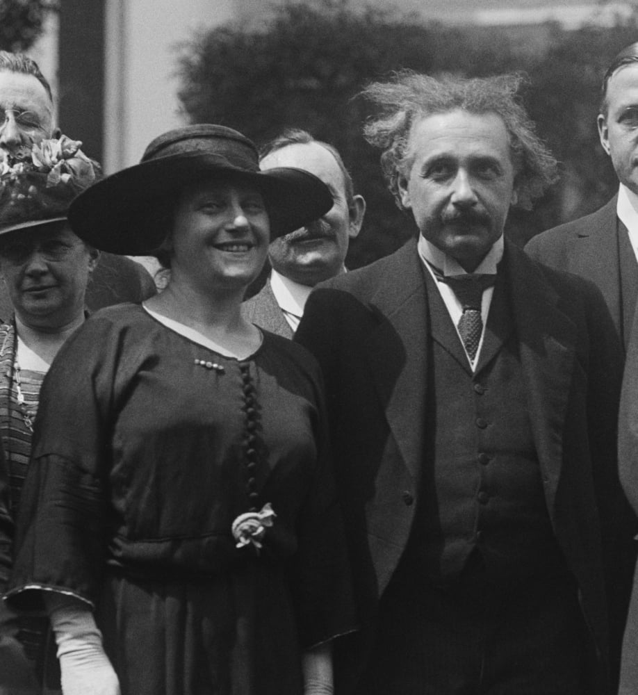 The Physicist Wife Who Overturned The World Physicist Albert Einstein And His Second Wife History (24 x 36