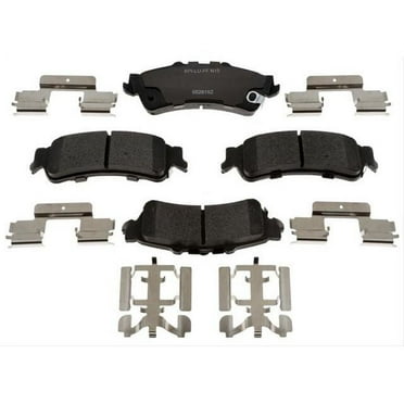 Rear Brake Pad Set - Compatible with 1999 - 2006 Chevy Silverado 1500 2000 2001 2002 2003 2004 2005